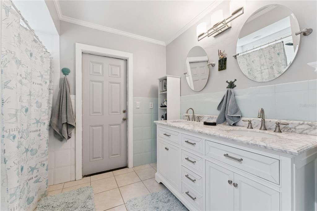 En Venta: $459,900 (3 camas, 2 baños, 1748 Pies cuadrados)