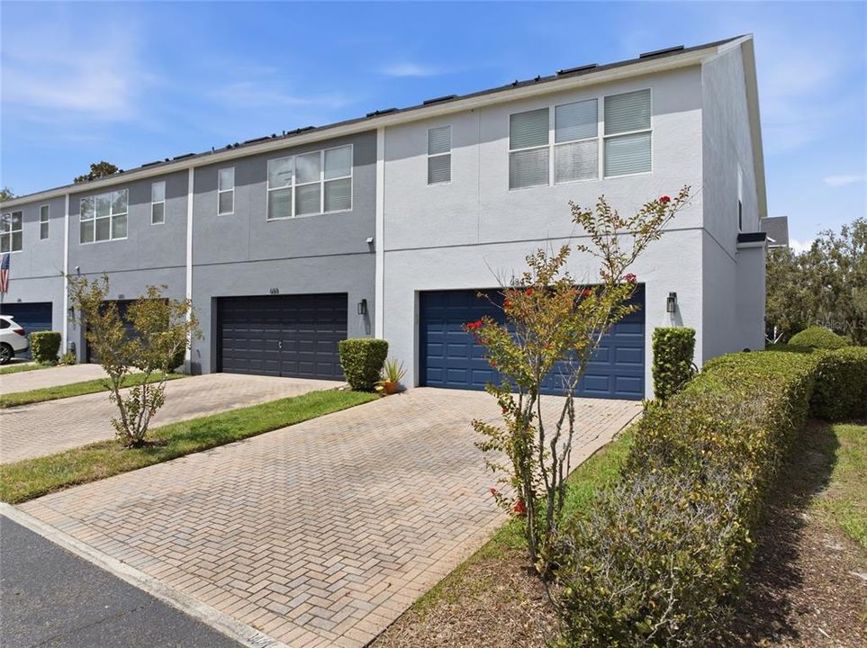 For Sale: $350,000 (3 beds, 2 baths, 1708 Square Feet)