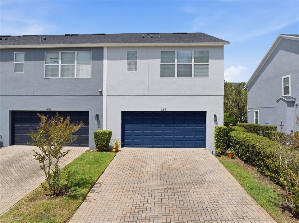 For Sale: $350,000 (3 beds, 2 baths, 1708 Square Feet)