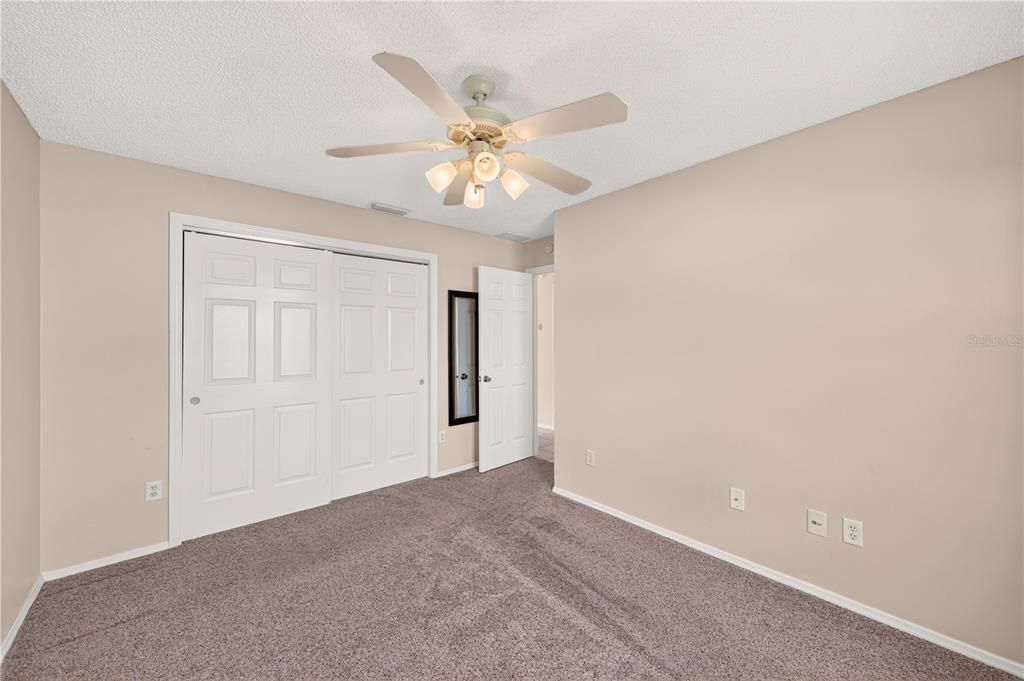 For Sale: $245,900 (2 beds, 2 baths, 1198 Square Feet)