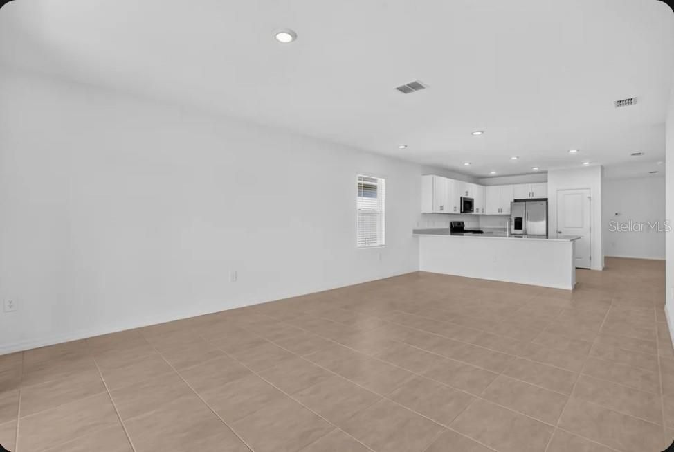En Venta: $329,000 (3 camas, 2 baños, 1603 Pies cuadrados)