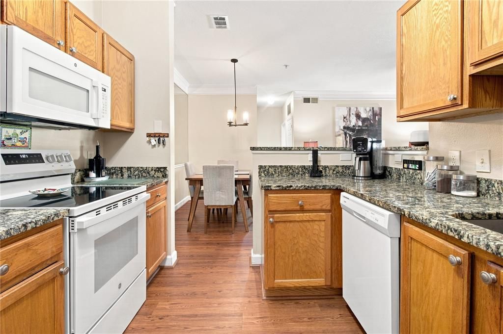 En Venta: $199,900 (2 camas, 2 baños, 1132 Pies cuadrados)