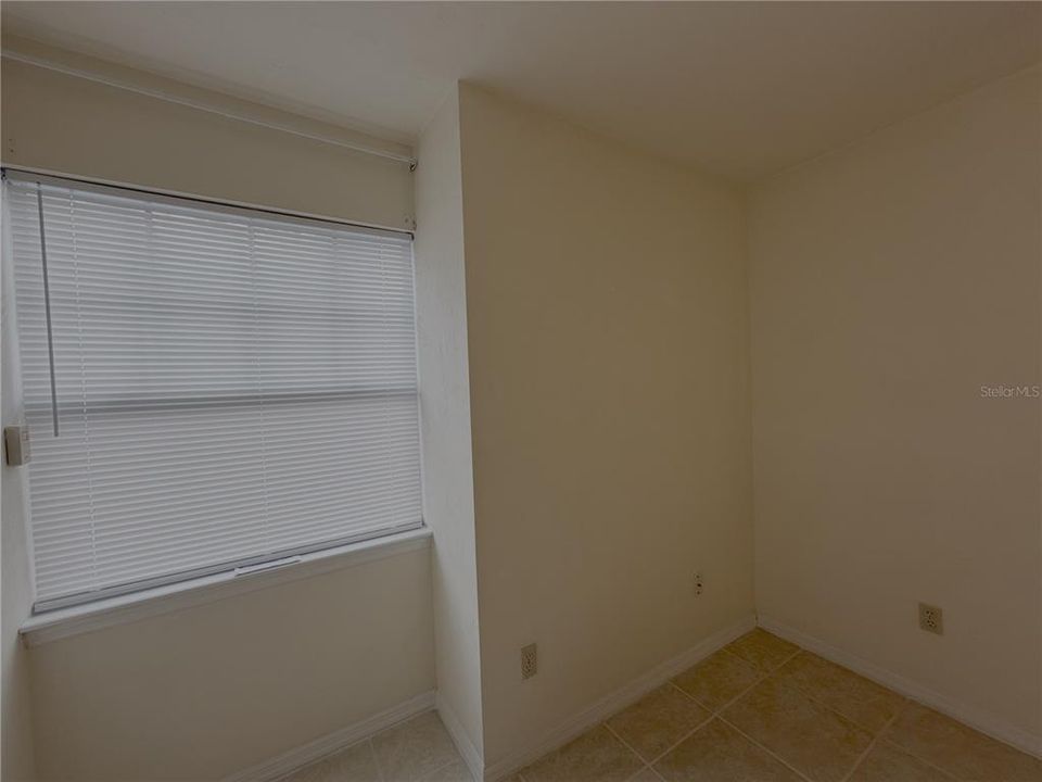 En Renta: $2,145 (3 camas, 2 baños, 1834 Pies cuadrados)