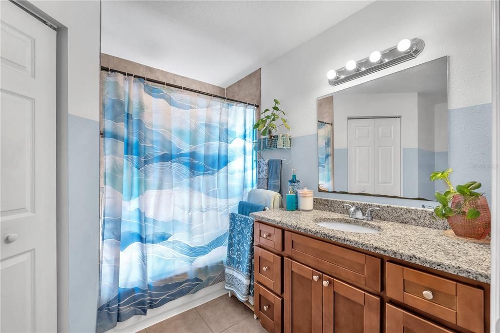 For Sale: $299,000 (3 beds, 2 baths, 1709 Square Feet)