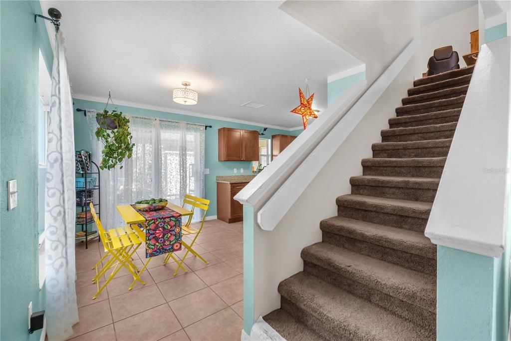 For Sale: $299,000 (3 beds, 2 baths, 1709 Square Feet)