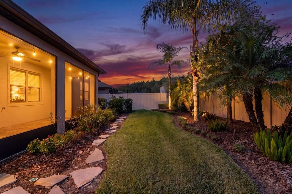 For Sale: $700,000 (3 beds, 3 baths, 2763 Square Feet)
