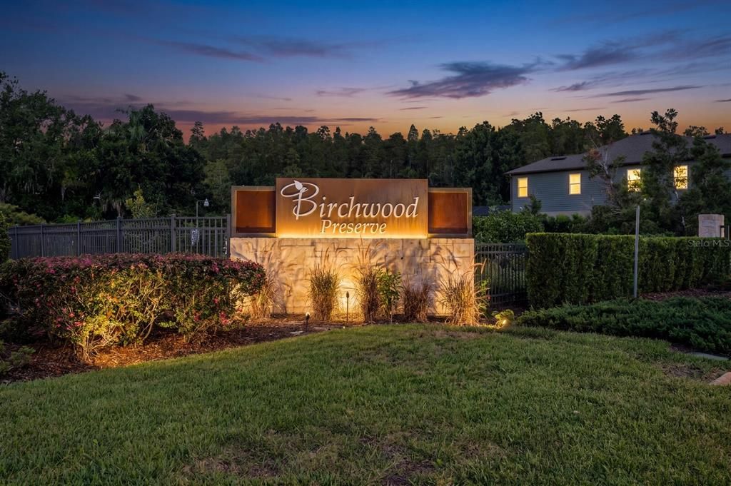 For Sale: $700,000 (3 beds, 3 baths, 2763 Square Feet)