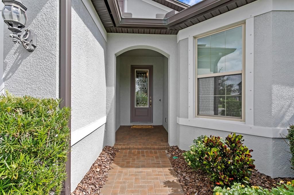 For Sale: $700,000 (3 beds, 3 baths, 2763 Square Feet)