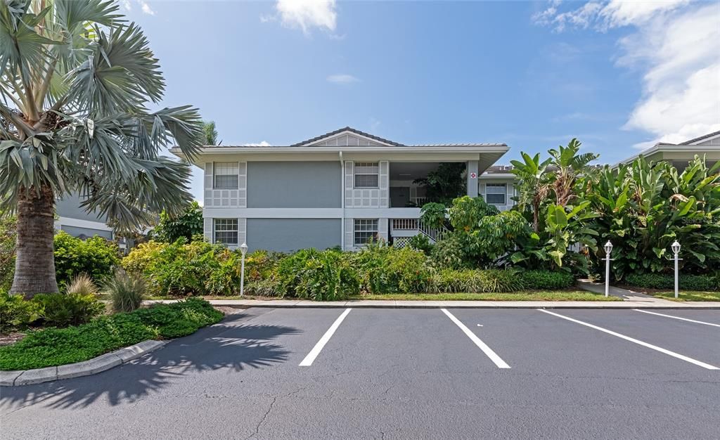 For Sale: $449,900 (3 beds, 2 baths, 1866 Square Feet)