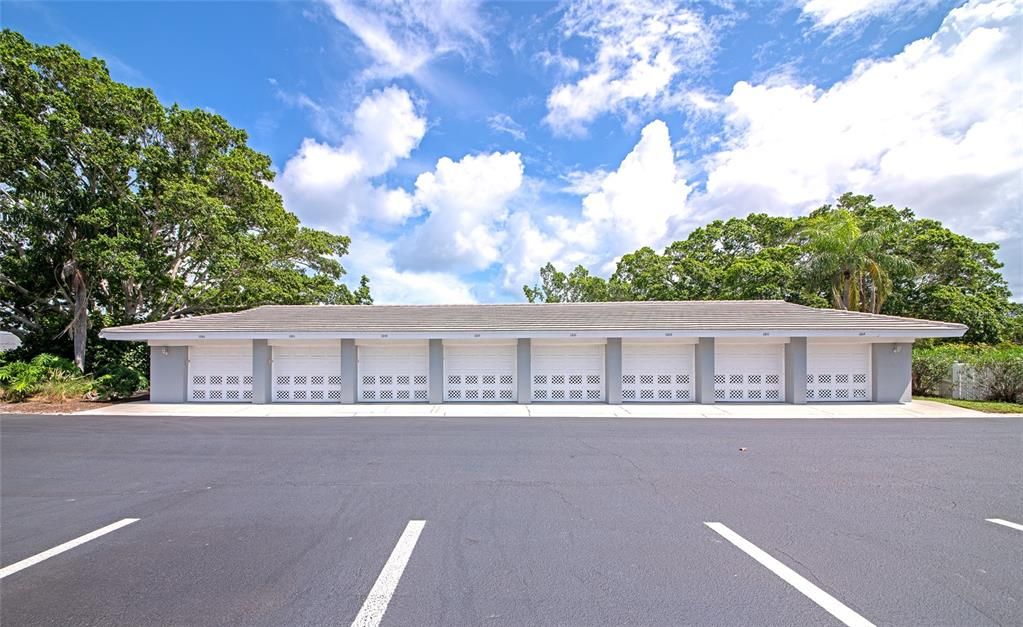 For Sale: $449,900 (3 beds, 2 baths, 1866 Square Feet)