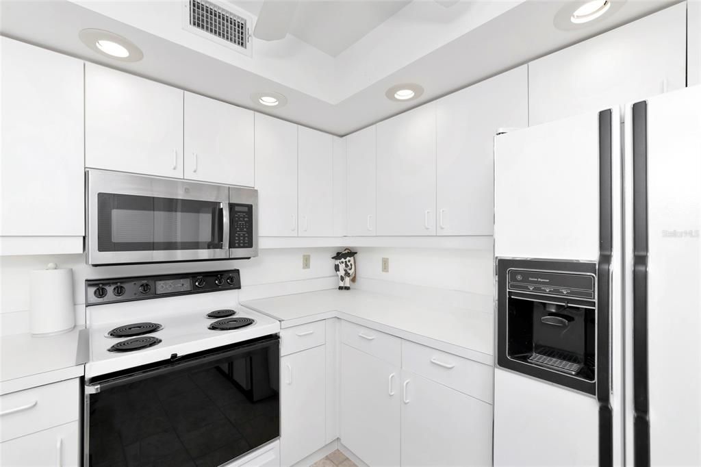 For Sale: $449,900 (3 beds, 2 baths, 1866 Square Feet)