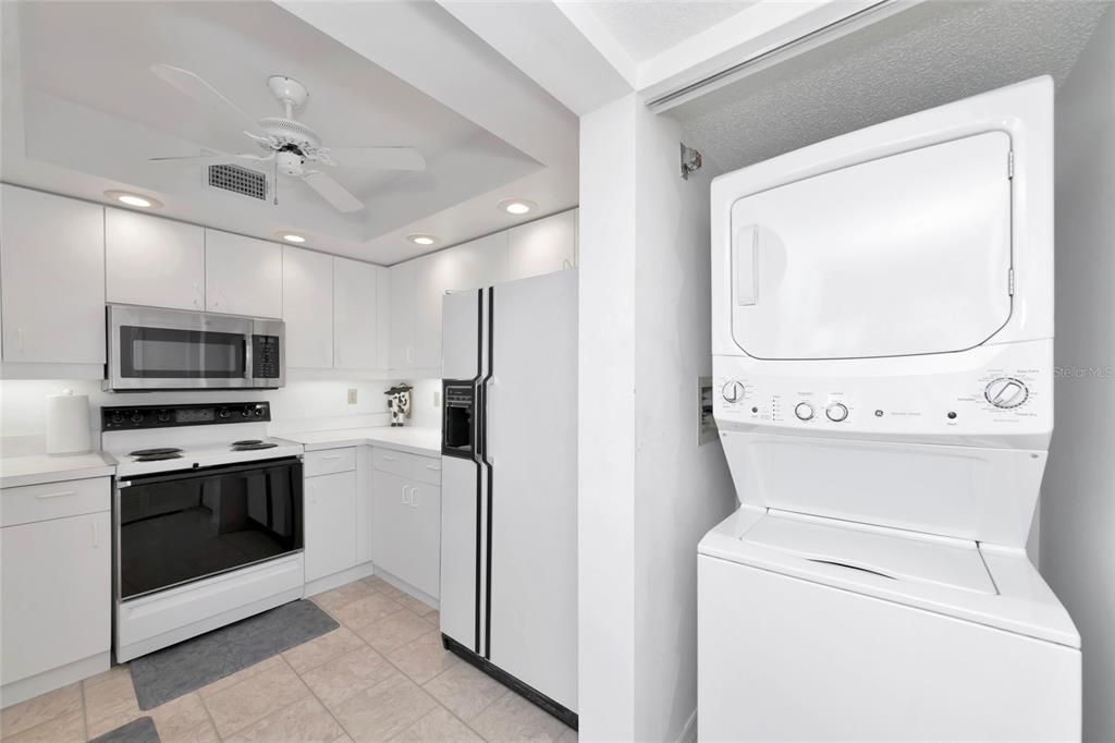 For Sale: $449,900 (3 beds, 2 baths, 1866 Square Feet)