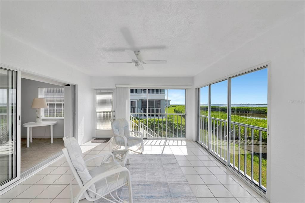 For Sale: $449,900 (3 beds, 2 baths, 1866 Square Feet)