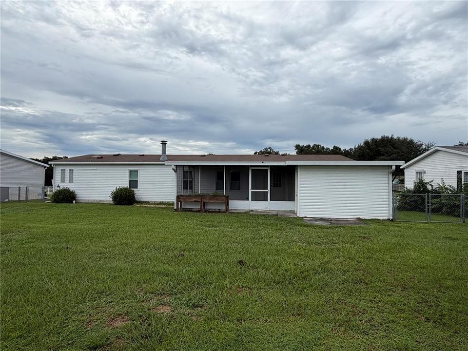 For Sale: $194,900 (3 beds, 2 baths, 1715 Square Feet)