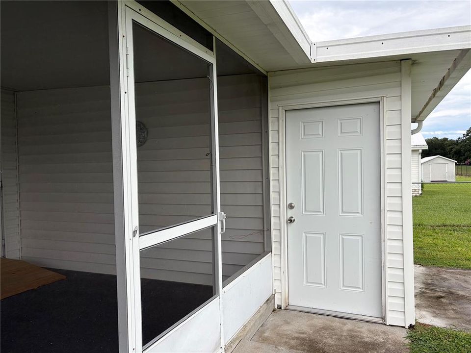 For Sale: $194,900 (3 beds, 2 baths, 1715 Square Feet)