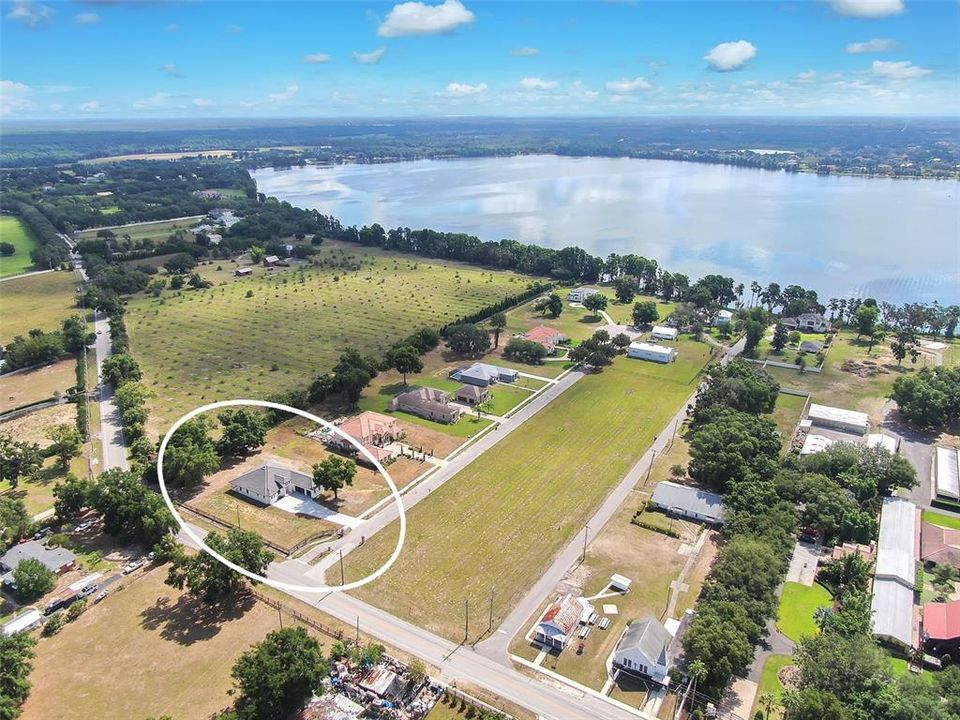 : $995,000 (5 camas, 4 baños, 3005 Pies cuadrados)