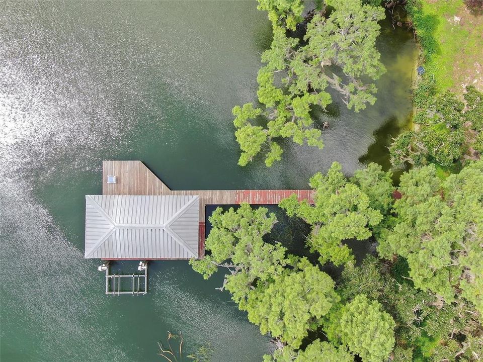 : $995,000 (5 camas, 4 baños, 3005 Pies cuadrados)