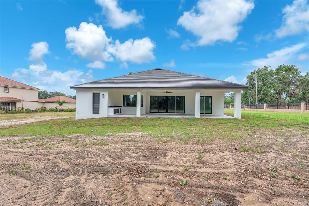 : $995,000 (5 camas, 4 baños, 3005 Pies cuadrados)