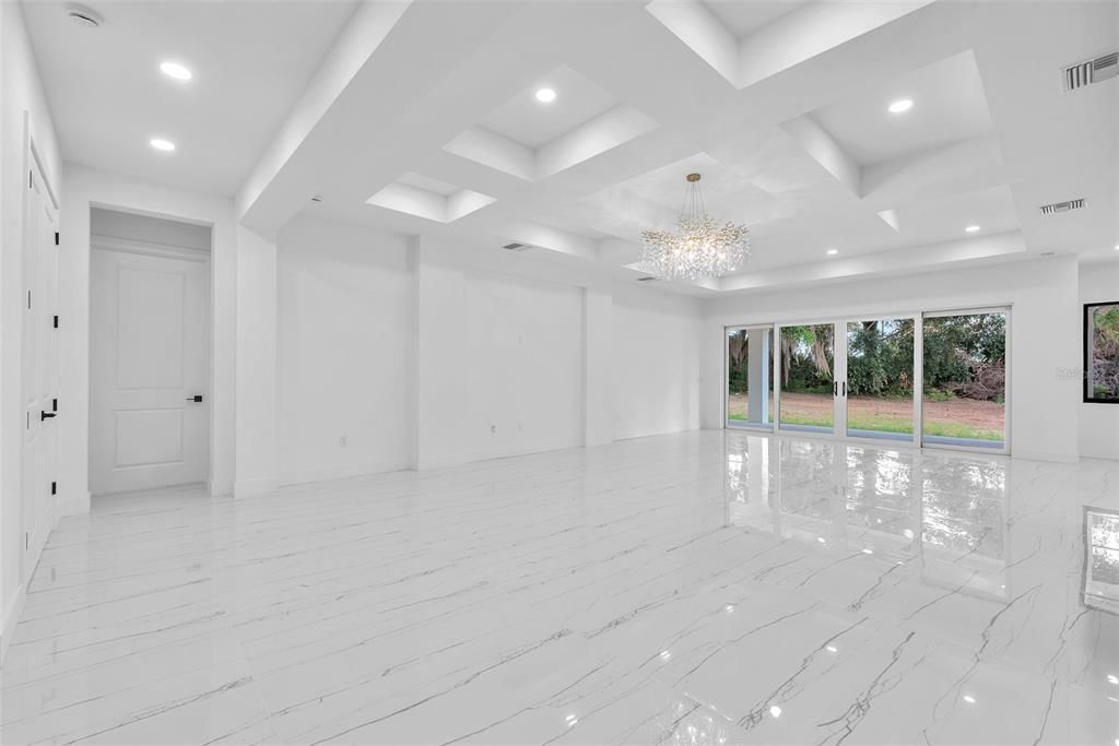 : $995,000 (5 camas, 4 baños, 3005 Pies cuadrados)