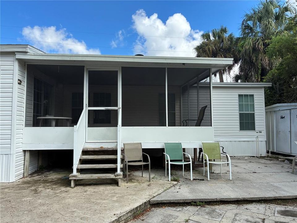 For Sale: $275,000 (3 beds, 2 baths, 1863 Square Feet)