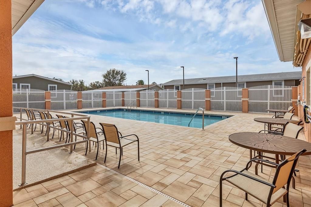 For Sale: $230,000 (2 beds, 2 baths, 1541 Square Feet)