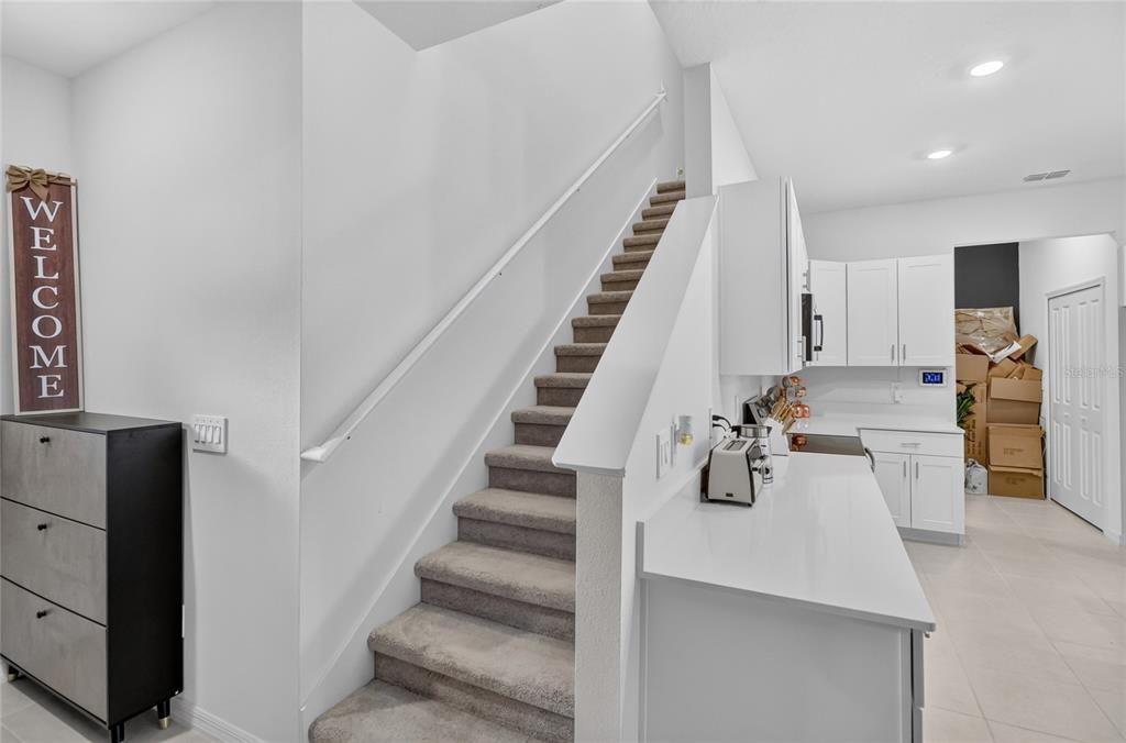 For Sale: $343,500 (3 beds, 2 baths, 2319 Square Feet)