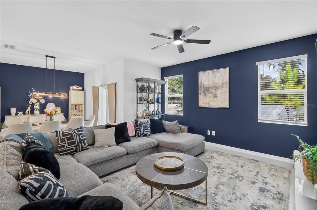 For Sale: $343,500 (3 beds, 2 baths, 2319 Square Feet)