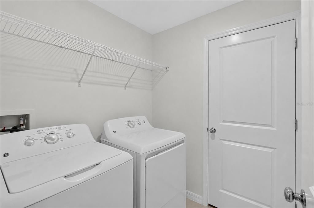 For Sale: $343,500 (3 beds, 2 baths, 2319 Square Feet)