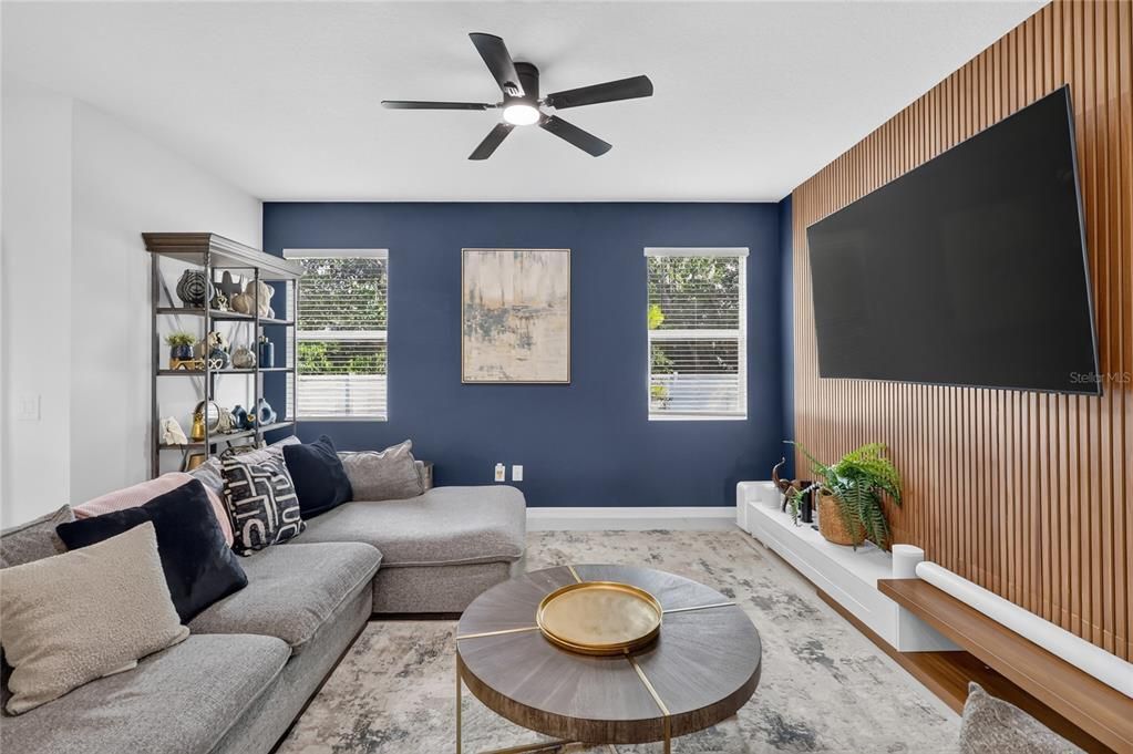 For Sale: $343,500 (3 beds, 2 baths, 2319 Square Feet)