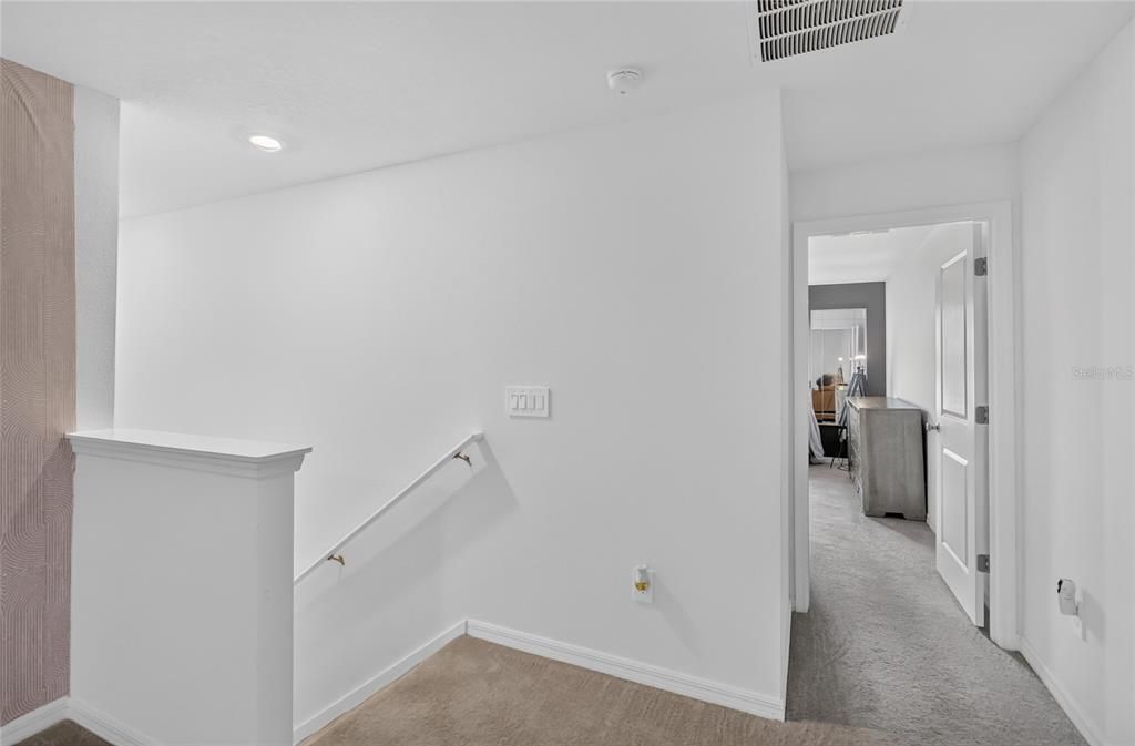 For Sale: $343,500 (3 beds, 2 baths, 2319 Square Feet)