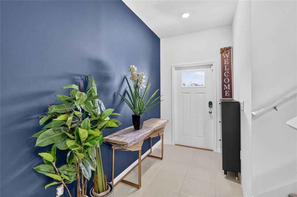 For Sale: $343,500 (3 beds, 2 baths, 2319 Square Feet)