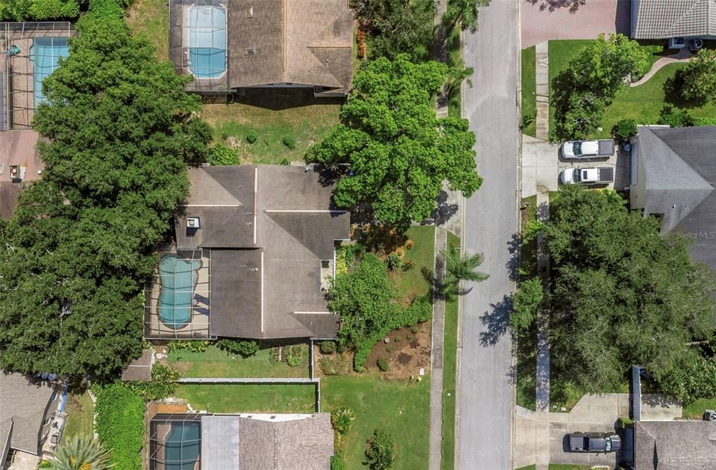For Sale: $749,900 (4 beds, 3 baths, 2215 Square Feet)