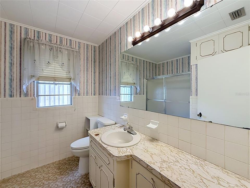 En Venta: $360,000 (3 camas, 2 baños, 1469 Pies cuadrados)