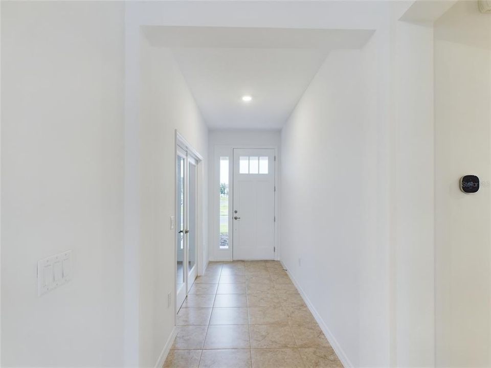 En Renta: $2,600 (3 camas, 2 baños, 2035 Pies cuadrados)