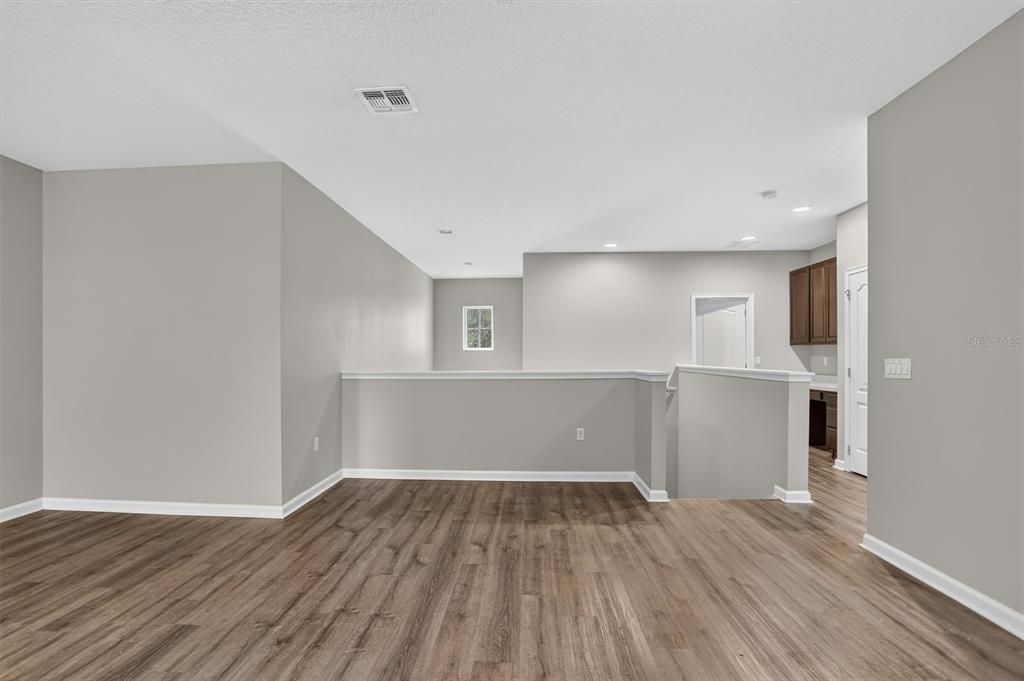 For Sale: $524,900 (5 beds, 4 baths, 3519 Square Feet)