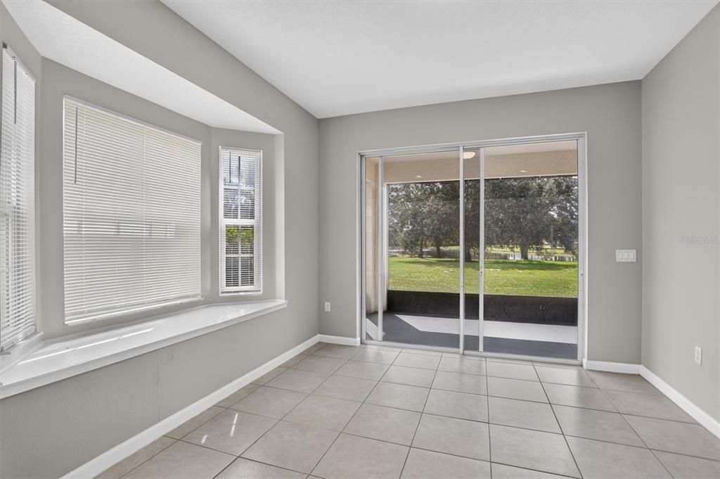For Sale: $524,900 (5 beds, 4 baths, 3519 Square Feet)
