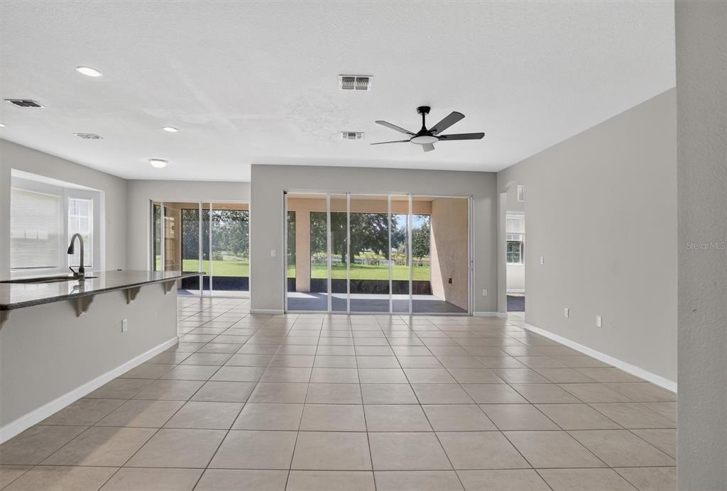 For Sale: $524,900 (5 beds, 4 baths, 3519 Square Feet)