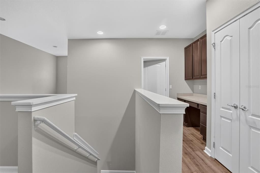 For Sale: $524,900 (5 beds, 4 baths, 3519 Square Feet)