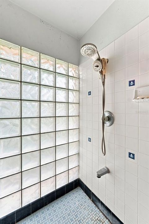 En Venta: $350,000 (2 camas, 1 baños, 1539 Pies cuadrados)