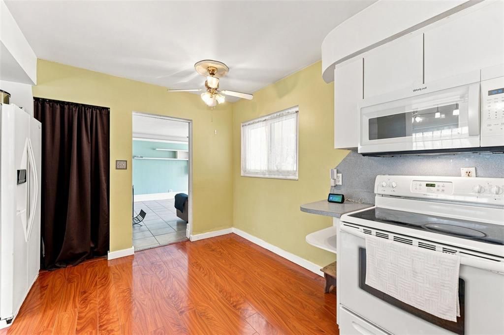 En Venta: $350,000 (2 camas, 1 baños, 1539 Pies cuadrados)