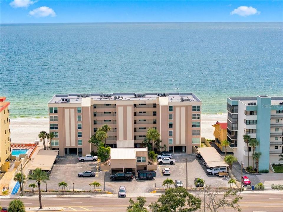 For Sale: $874,900 (2 beds, 2 baths, 1320 Square Feet)