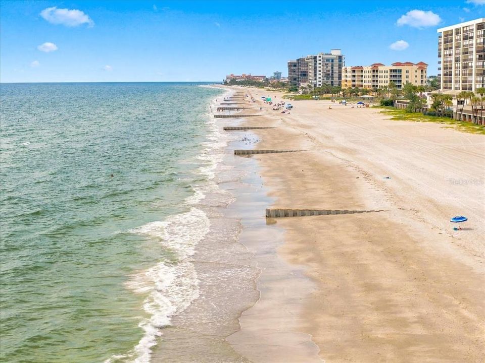 For Sale: $874,900 (2 beds, 2 baths, 1320 Square Feet)