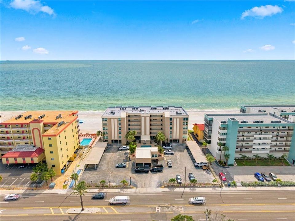 For Sale: $874,900 (2 beds, 2 baths, 1320 Square Feet)