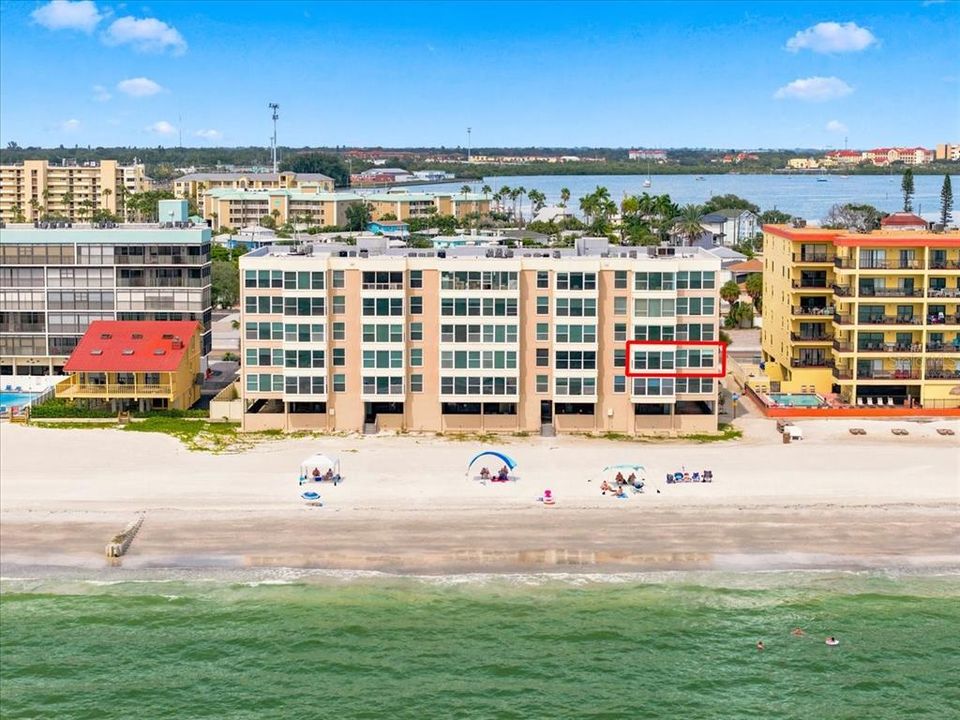 For Sale: $874,900 (2 beds, 2 baths, 1320 Square Feet)
