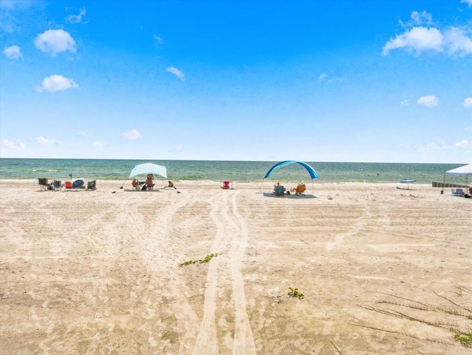 For Sale: $874,900 (2 beds, 2 baths, 1320 Square Feet)