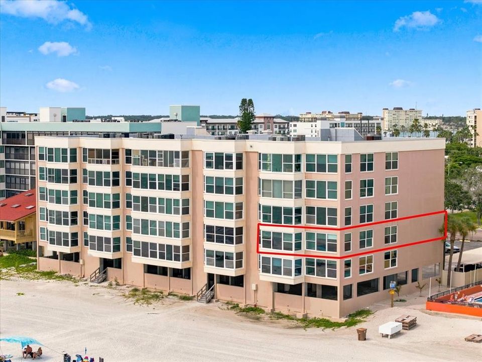 For Sale: $874,900 (2 beds, 2 baths, 1320 Square Feet)