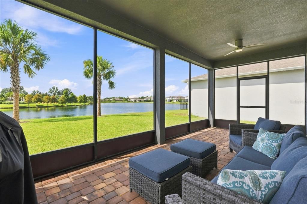 En Venta: $449,000 (3 camas, 2 baños, 2391 Pies cuadrados)