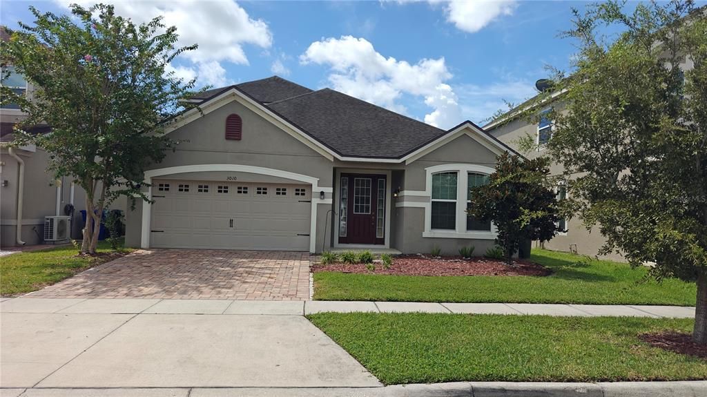 For Rent: $3,299 (4 beds, 4 baths, 2811 Square Feet)
