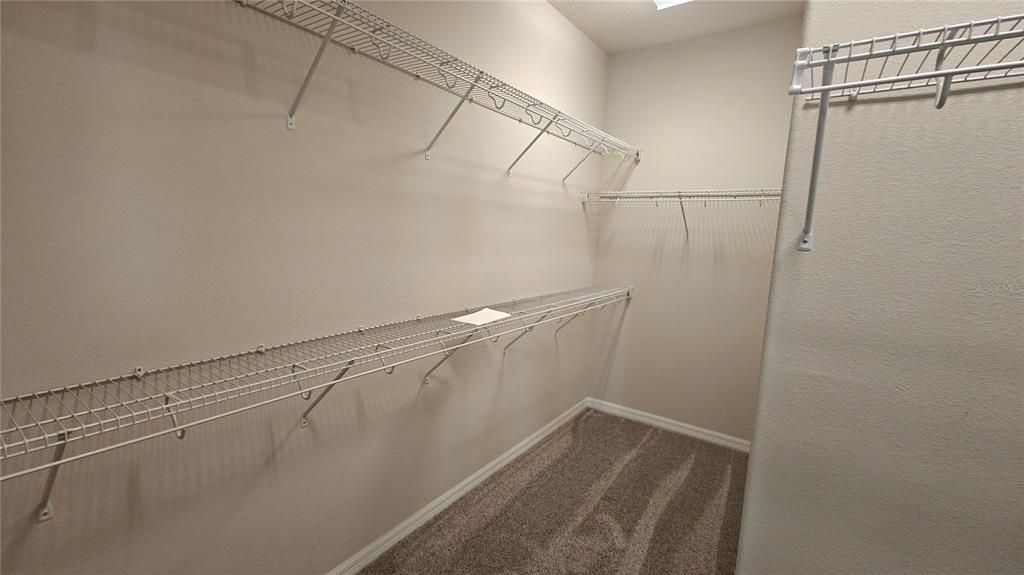 For Rent: $3,299 (4 beds, 4 baths, 2811 Square Feet)
