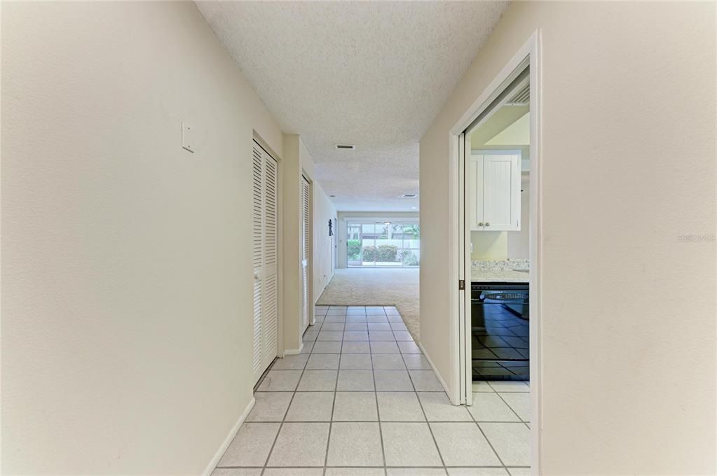 En Venta: $214,900 (2 camas, 2 baños, 1118 Pies cuadrados)